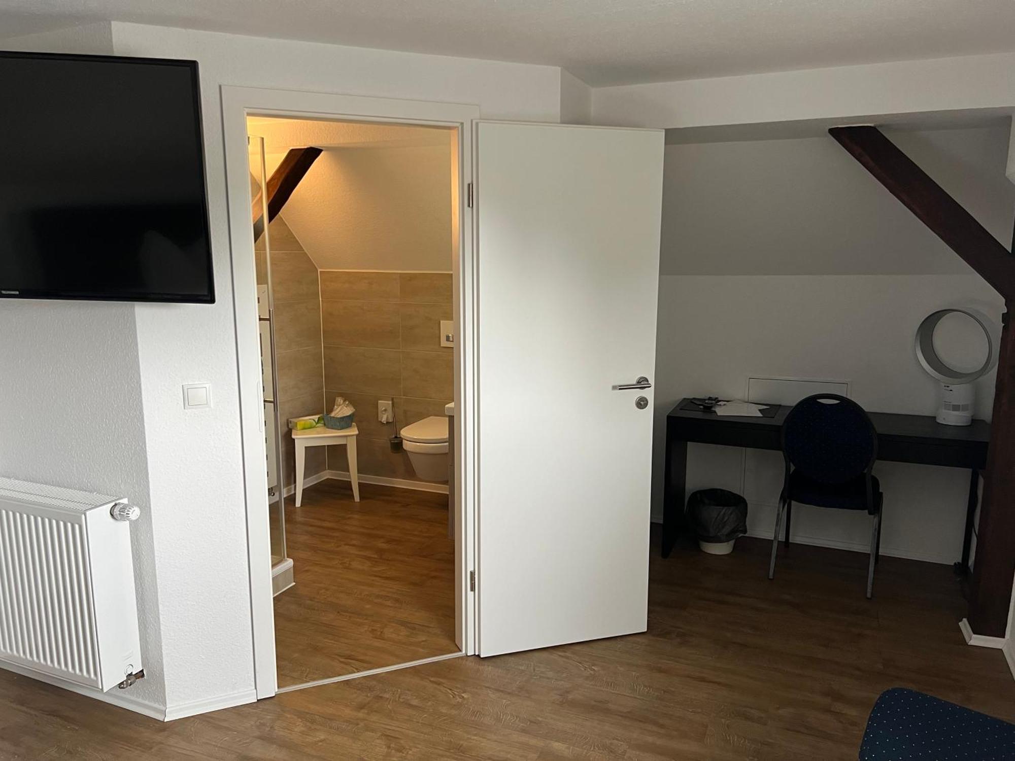 Woltorfer Landkrug Hotel Peine Buitenkant foto